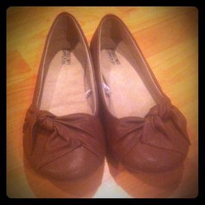 Brown flats