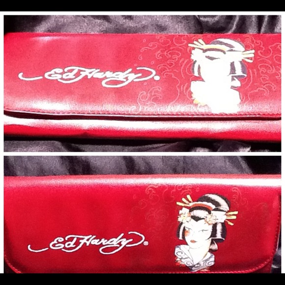 Ed Hardy Clutch