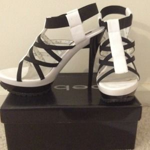 🔥Hot🔥 Dollhouse Heels 👠