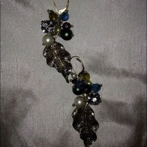 Leaf & jewel earrings