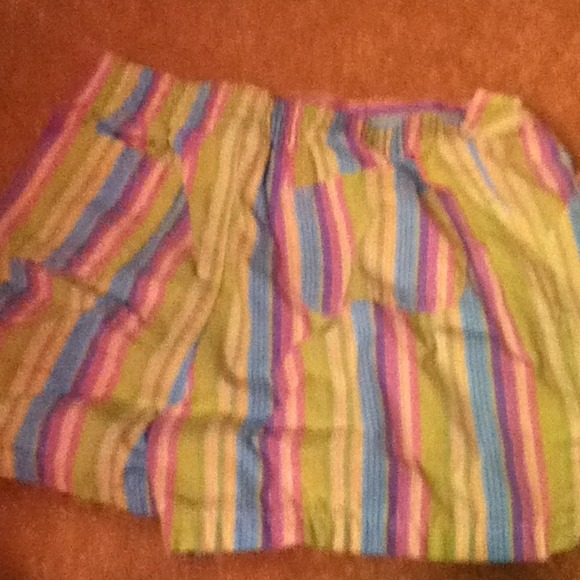 Colorful Shorts - Picture 2 of 4