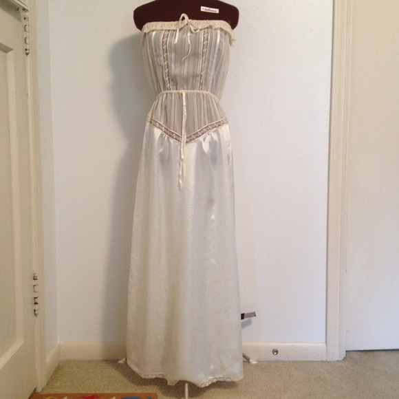 💢SOLD💢Vintage 1970's boho satin & chiffon dress