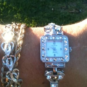 Glamour Watch. Matching pin if interested!!