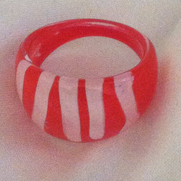 New! Red with white stripes ring