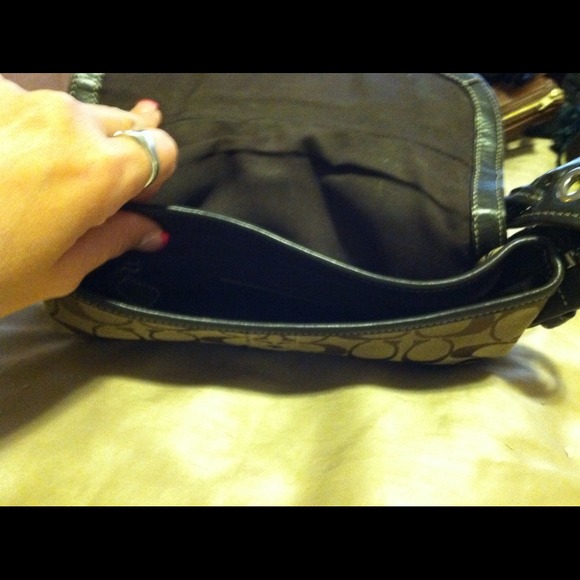 Authentic Coach Handbag - Picture 4 of 4