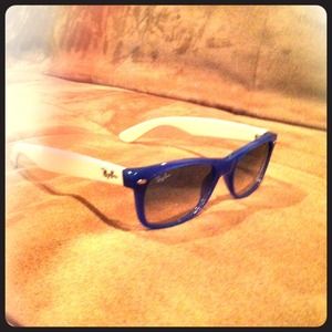 RESERVED FOR @Gabhoney04