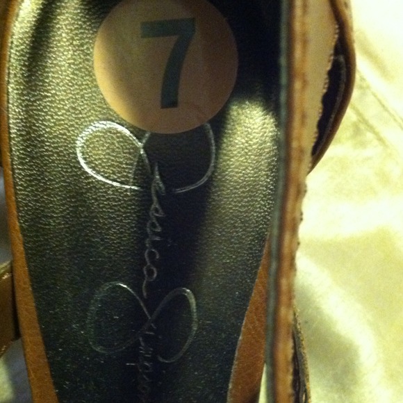 Jessica Simpson Shoes. size 7 - Picture 3 of 4