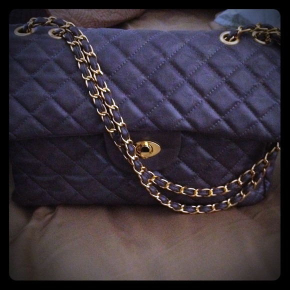 Vintage quilted bag!