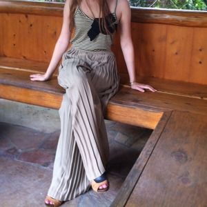 Pants - Vintage pleated pants Pants - Vintage pleated pants