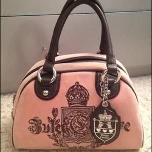 ❌ RESERVED ❌Juicy Couture Pink Bowler Bag