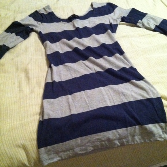 Forever 21 lightweight 3/4sleeve dress.