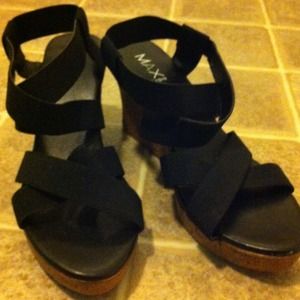 Black summer wedges