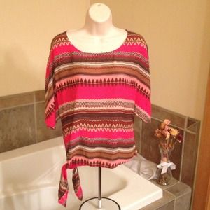 Sold @lkmanning tribal print blouse