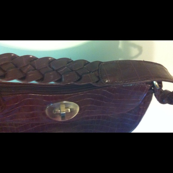 🌈Cool color handbag / purse, I do bundles - Picture 2 of 3