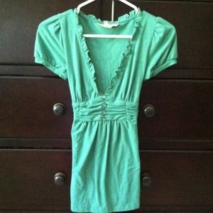 Green short sleeve top