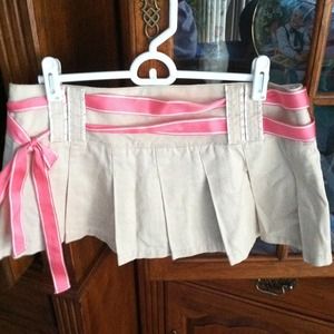 Pleated "school girl" skirt