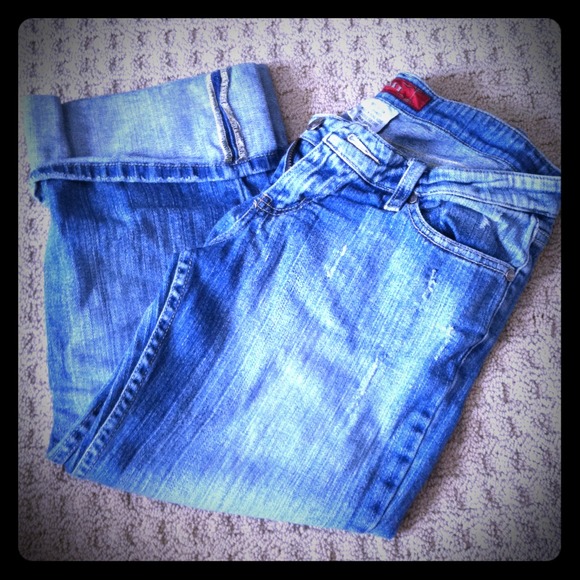 Jean capris - Picture 1 of 2
