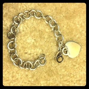 ✨✨SOLD✨✨Tiffany bracelet