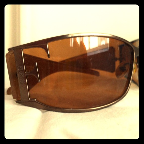 Ferre Men's sunglasses - Picture 1 of 4