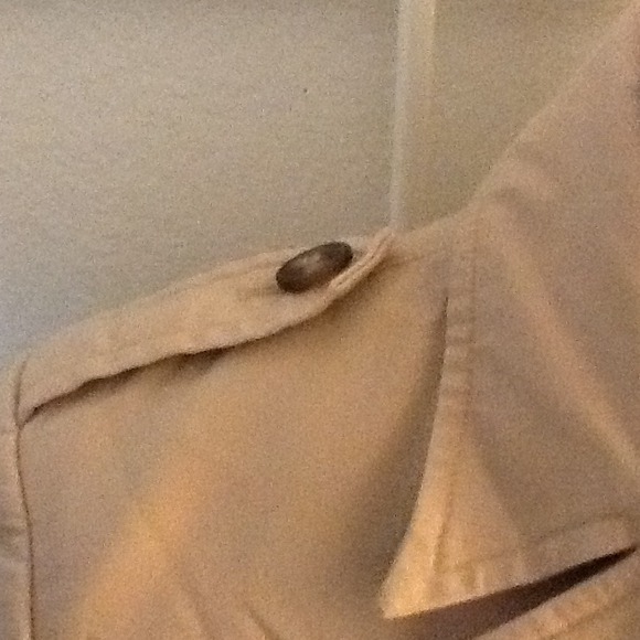 Reduced $5. Apostrophe jacket. - Picture 2 of 4