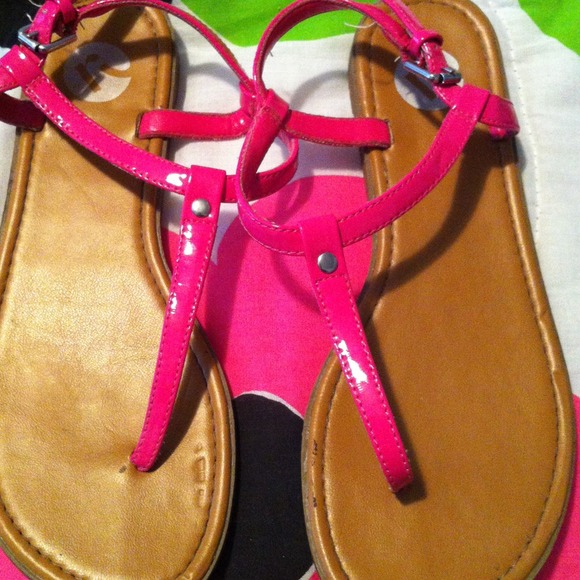 💢SOLD💢 ✨RESERVED✨pink summer sandals!