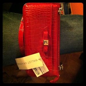 Red wallet