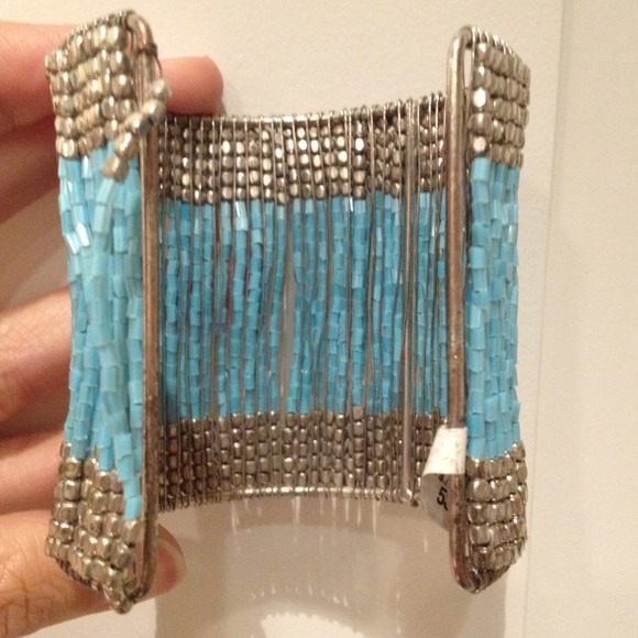 Cuff - Picture 2 of 3