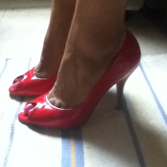 Anabelle Red Patent shoes