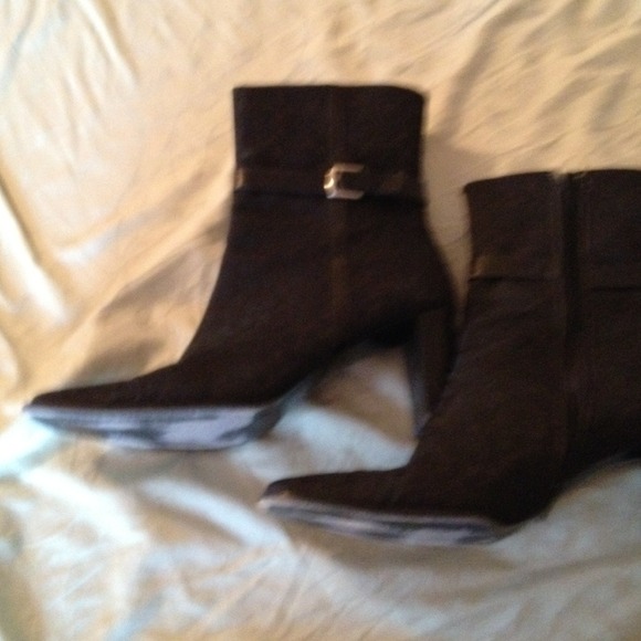 Coach boots