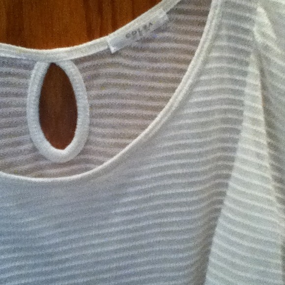 Beige blouse - Picture 3 of 4