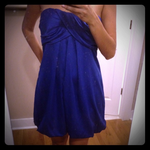 ⌛️sold⌛️Blue satin party dress-reduced!