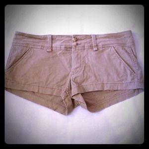 Abercrombie & Fitch Pants - NWT!! Soft Khaki shorts. Perfect!! Abercrombie & Fitch Pants - NWT!! Soft Khaki shorts. Perfect!!
