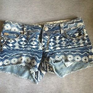 Size 9 FirstKiss Tribal cut-off shorts