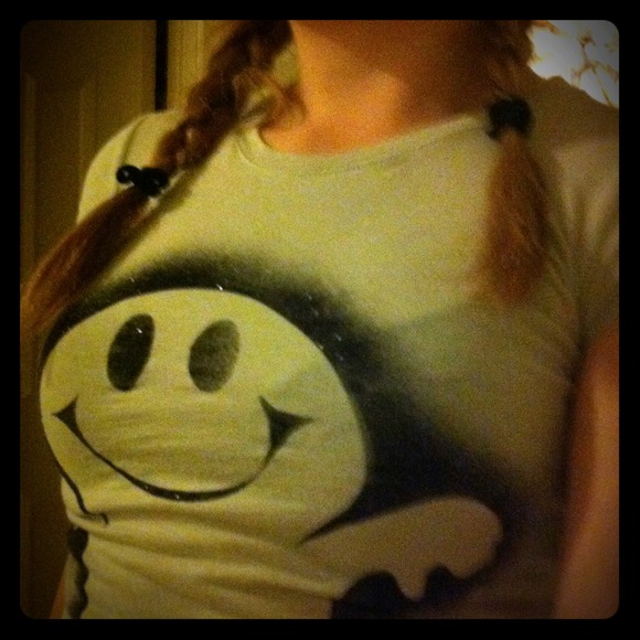Ghosty shirt.