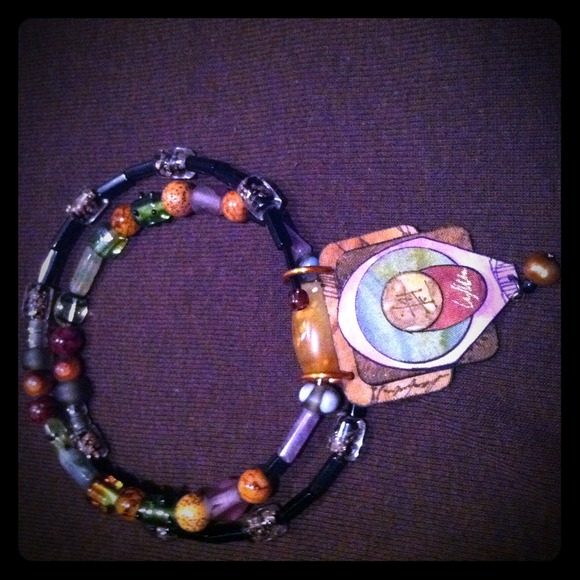 Beaded necklace