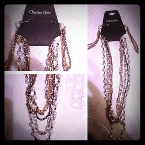 ❌sold❌💎Brand new earring necklace set💎