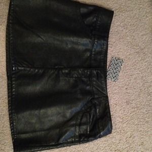 (new)Black leather skirt