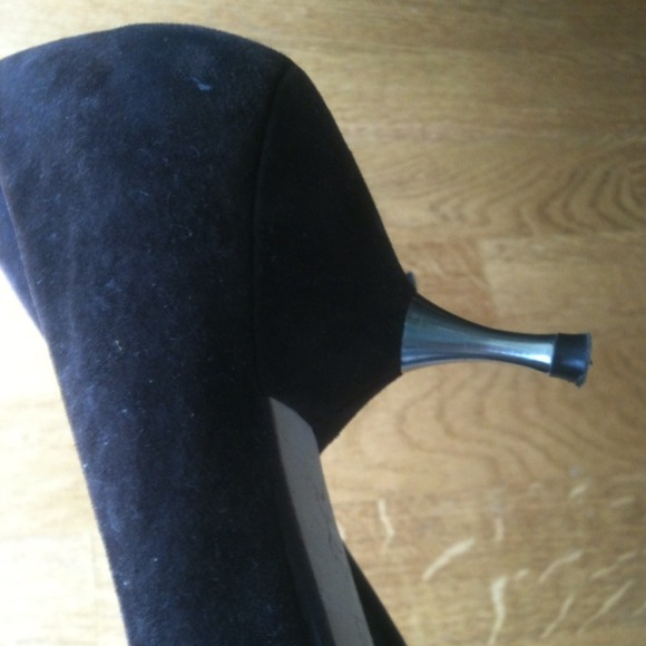 SOLD - Picture 2 of 4