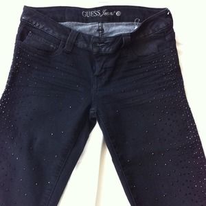 NEW guess skinny jeans sold as a bundle