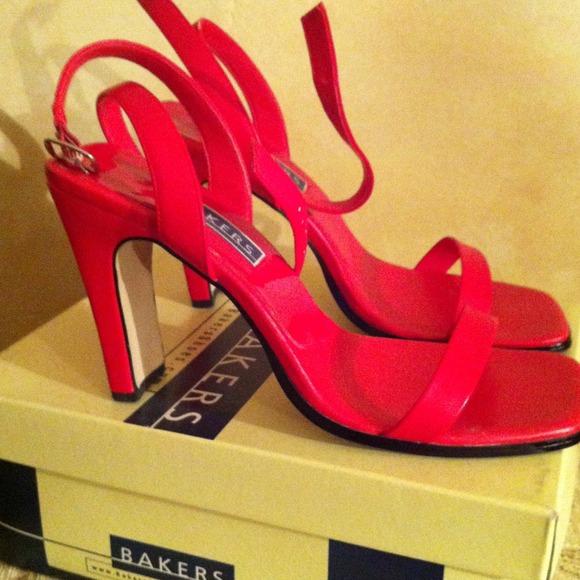👉SOLD👈Sexy red shoes!