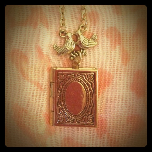Locket