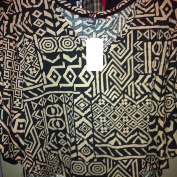 Tribal Forever 21 loose fitted shirt