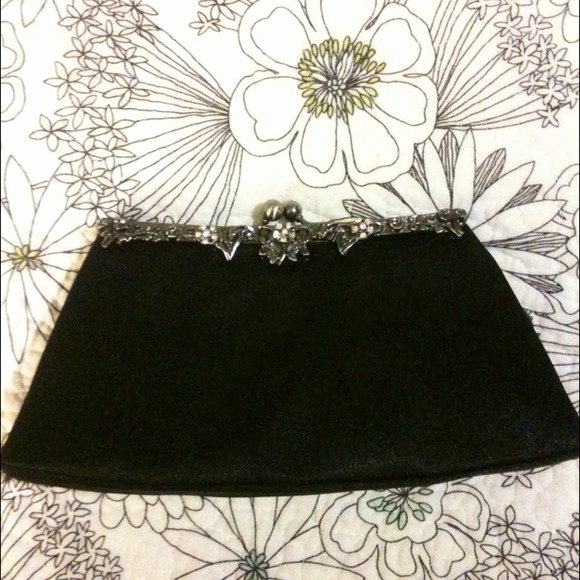 ⚠SOLD⚠Black clutch