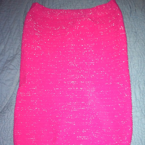 Wet seal tube top
