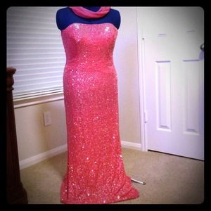 🌀🌀reserved🌀🌀Brand NEW Jovani evening gown