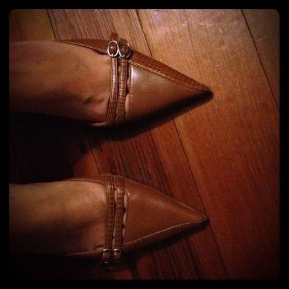 Bandolino brown heels
