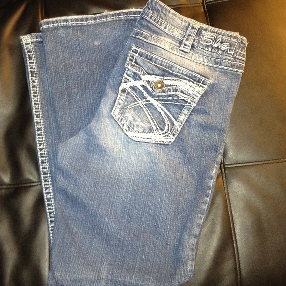 Silver jeans Reserved for @kilika75💗