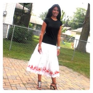 Old navy white and orange flower print