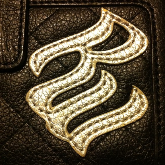 NWOT Rocawear Wallet - Picture 2 of 3