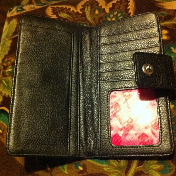 NWOT Rocawear Wallet - Picture 3 of 3